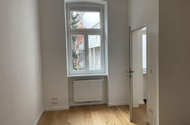 Altbauwohnung kaufen in 1170 Wien (Bild 2)