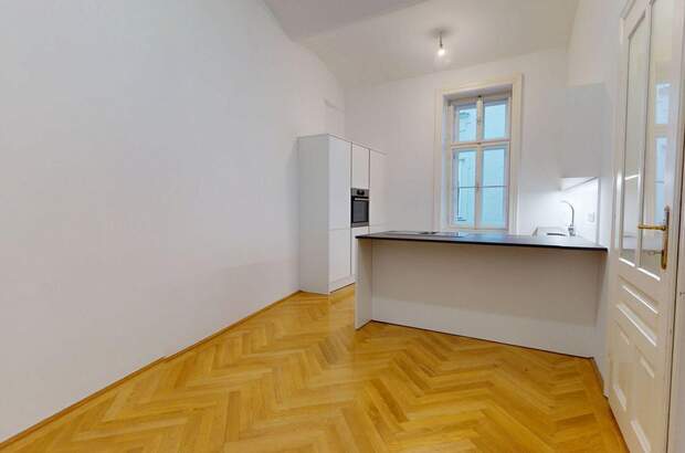 Altbauwohnung mit Balkon mieten in 1080 Wien (Bild 4)