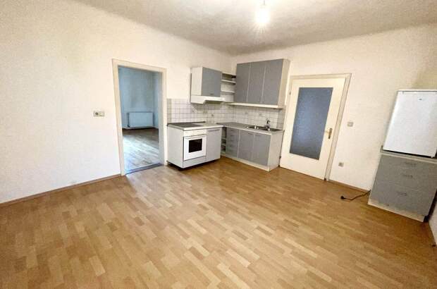 Altbauwohnung mit Balkon mieten in 8020 Graz (Bild 3)