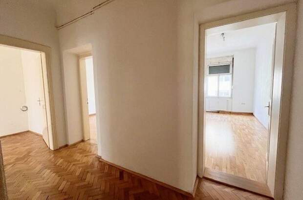 Altbauwohnung mit Balkon mieten in 8010 Graz (Bild 3)