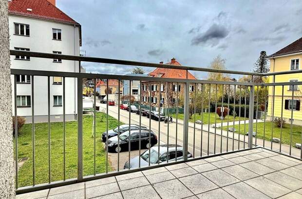 Altbauwohnung mit Balkon kaufen in 8010 Graz (Bild 1)