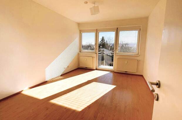 Altbauwohnung mit Balkon mieten in 9500 Villach (Bild 3)