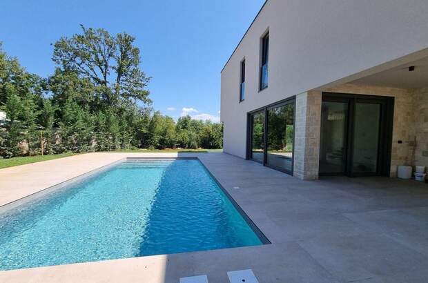 Haus kaufen in 52440 Porec (Bild 3)