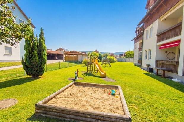 Wohnung mit Balkon kaufen in 4663 Laakirchen (Bild 1)