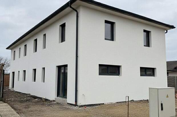 Mehrfamilienhaus kaufen in 2232 Deutsch (Bild 1)