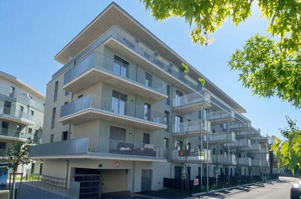Wohnung mit Balkon mieten in 8055 Graz
