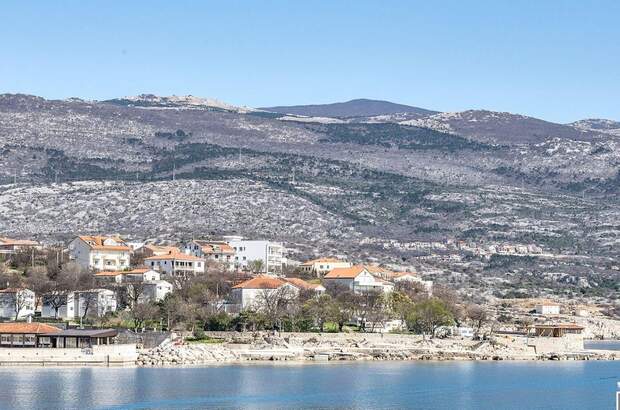 Haus kaufen in 51250 Novi Vinodolski (Bild 2)