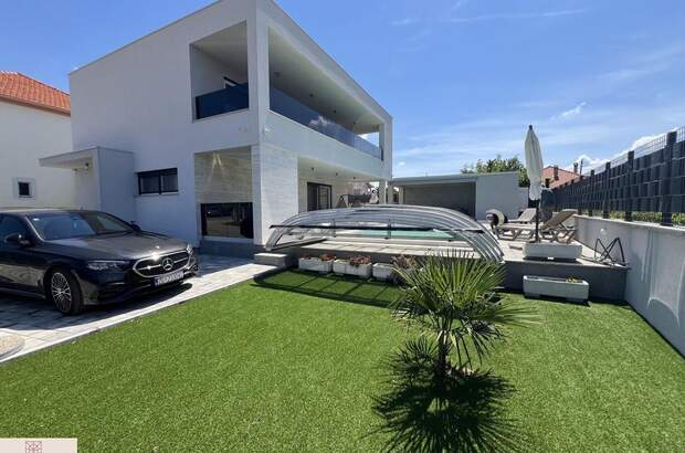 Haus kaufen in 23206 Sukošan (Bild 3)