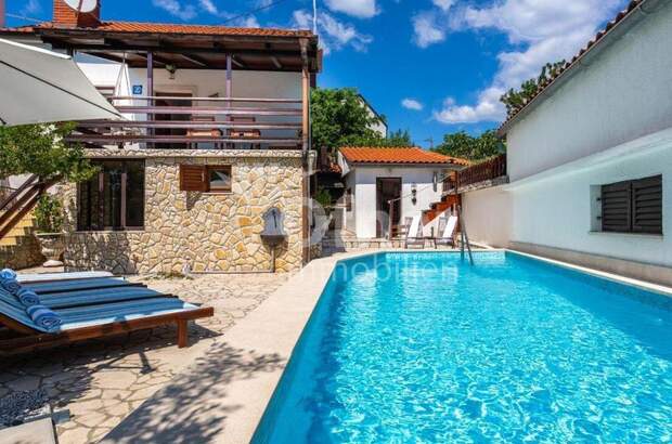 Haus kaufen in 51516 Vrbnik (Bild 1)