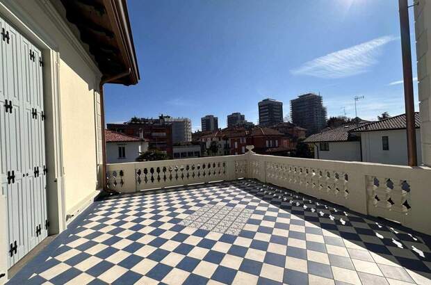 Haus kaufen in 33100 Udine (Bild 4)