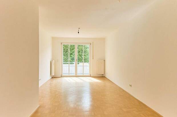 Wohnung mit Balkon kaufen in 83410 Laufen (Bild 1)