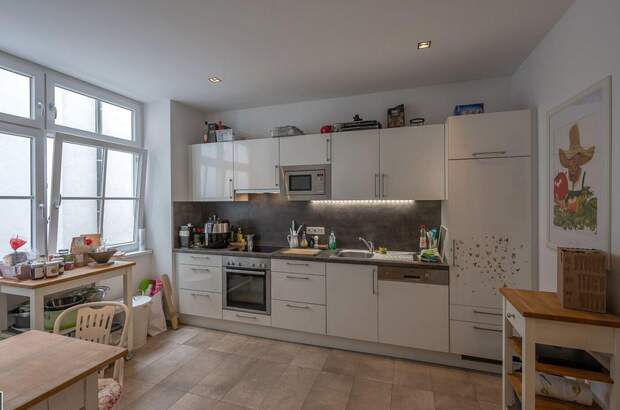 Altbauwohnung mit Balkon mieten in 1090 Wien (Bild 2)