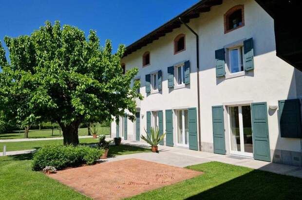 Haus mit Garten kaufen in 33043 Cividale (Bild 1)