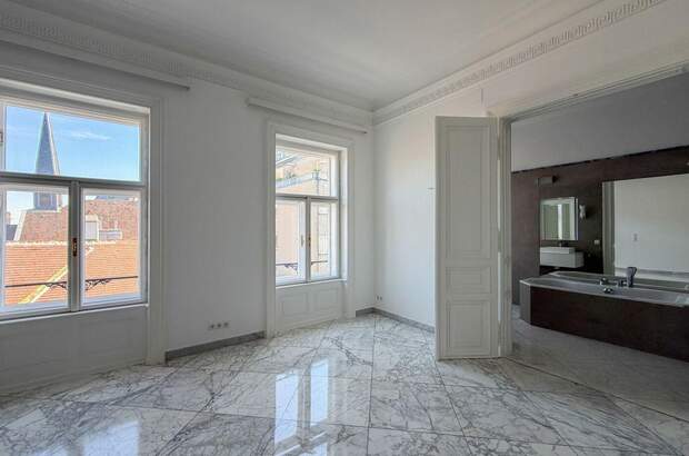 Altbauwohnung mit Balkon mieten in 1010 Wien (Bild 5)