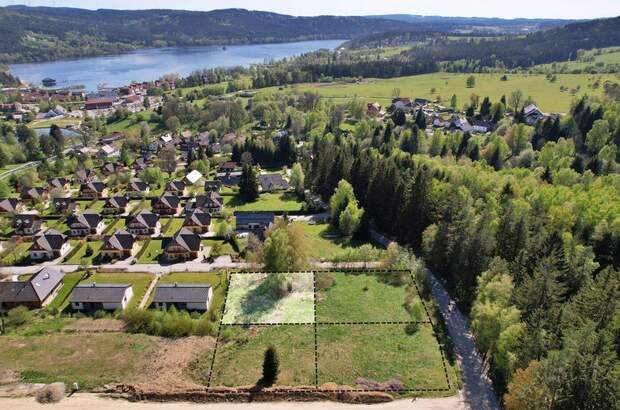Grundstück kaufen in 38278 Lipno nad Vltavou (Bild 1)