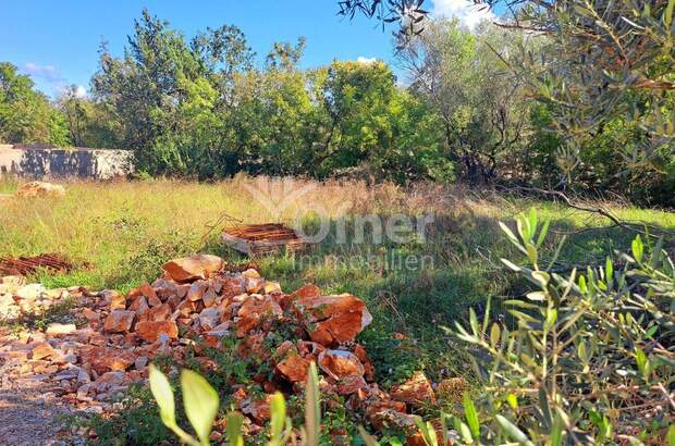 Grundstück kaufen in 51511 Malinska (Bild 1)