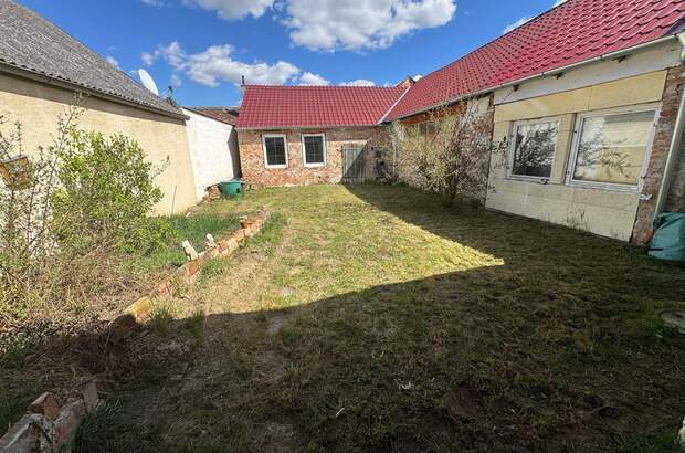 Haus mit Garten kaufen in 2153 Patzmannsdorf (Bild 2)