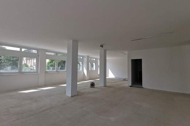 Gewerbeobjekt mieten in 1130 Wien (Bild 1)