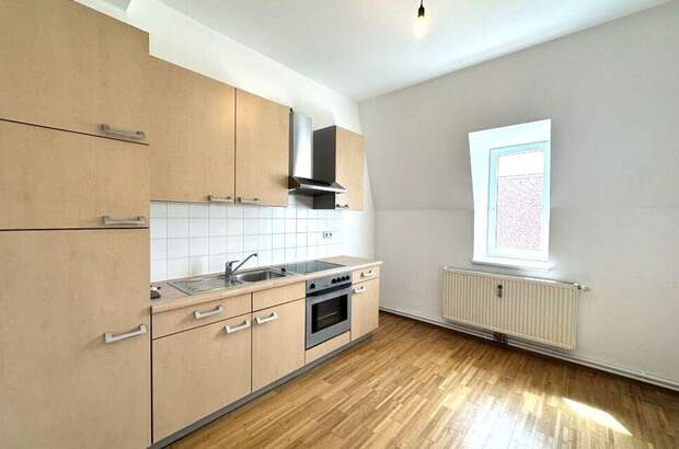 Altbauwohnung mit Balkon kaufen in 8020 Graz (Bild 3)
