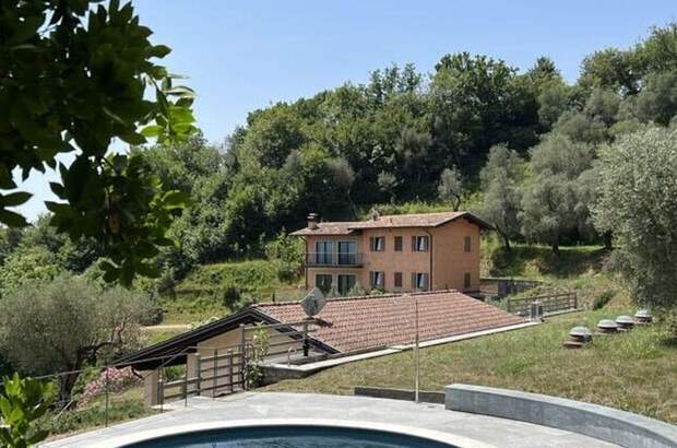 Haus mit Garten kaufen in 25088 Gardone Riviera (Bild 4)