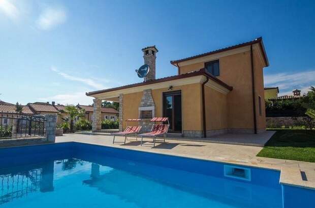 Haus kaufen in 52466 Novigrad (Bild 1)