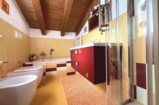 Altbauwohnung kaufen in 34073 Grado (Bild 4)