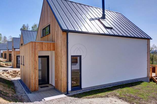 Haus mit Garten kaufen in 38226 Horní Planá (Bild 2)