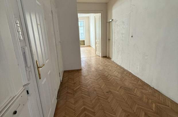 Altbauwohnung mit Balkon kaufen in 1050 Wien (Bild 4)