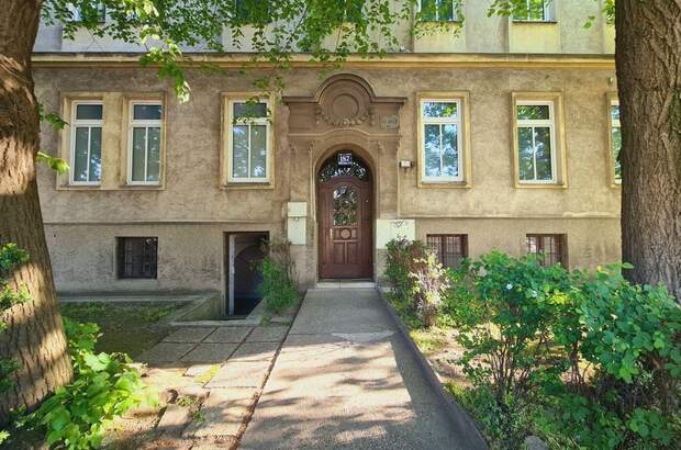 Altbauwohnung kaufen in 1130 Wien (Bild 1)