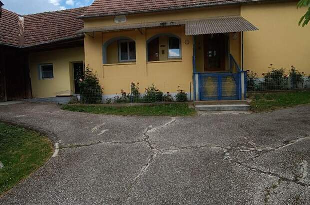 Haus mit Garten kaufen in 7433 Mariasdorf (Bild 2)