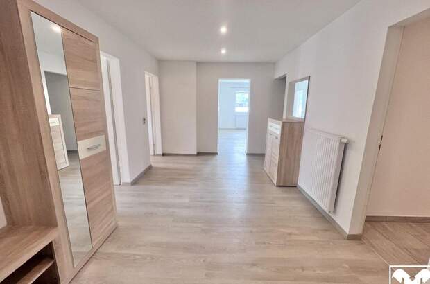 Wohnung mit Balkon kaufen in 5760 Saalfelden (Bild 2)