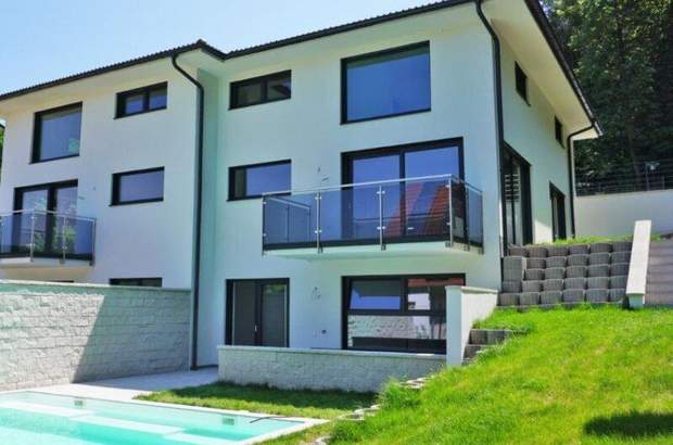 Mehrfamilienhaus kaufen in 2384 Breitenfurt (Bild 1)