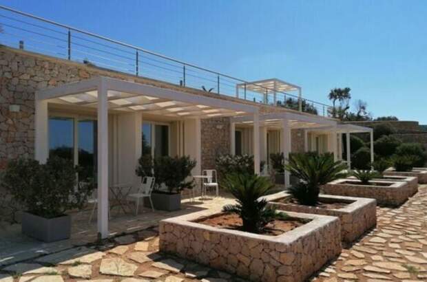 Haus mit Garten kaufen in 73040 Santa Maria di Leuca (Bild 1)