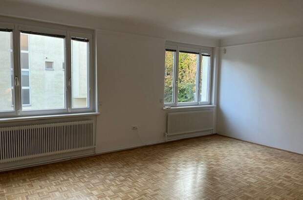 Wohnung mit Balkon kaufen in 1230 Wien Mauer