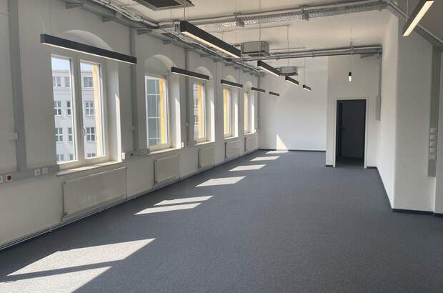 Gewerbeobjekt mieten in 1100 Wien (Bild 1)