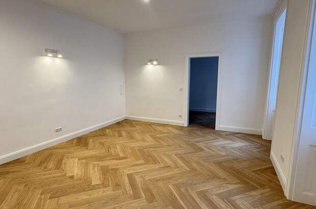 Altbauwohnung mit Balkon kaufen in 1020 Wien (Bild 2)