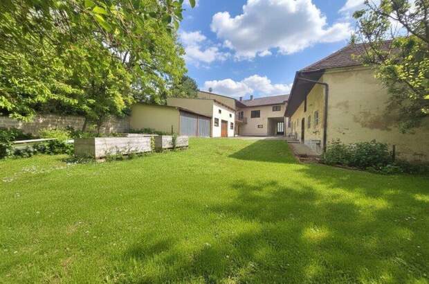 Mehrfamilienhaus kaufen in 2020 Aspersdorf (Bild 1)
