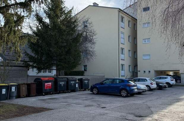 Altbauwohnung mit Balkon kaufen in 2500 Baden (Bild 2)