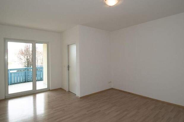Wohnung mit Balkon mieten in 4910 Ried (Bild 2)