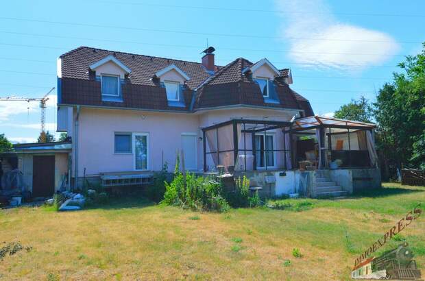 Einfamilienhaus kaufen in 2700 Wr. Neustadt (Bild 2)
