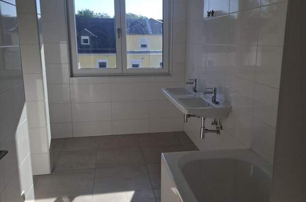 Wohnung mit Balkon mieten in 4470 Enns (Bild 3)