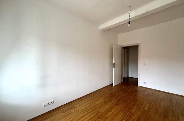 Altbauwohnung kaufen in 8020 Graz (Bild 2)