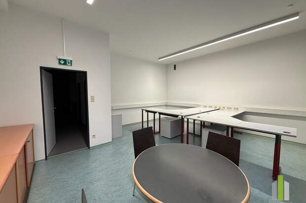 Büro / Praxis mieten in 5101 Bergheim (Bild 2)