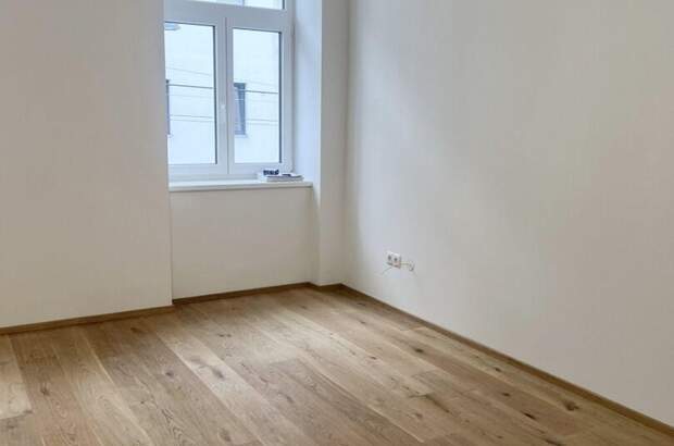 Altbauwohnung mit Balkon kaufen in 1170 Wien (Bild 1)