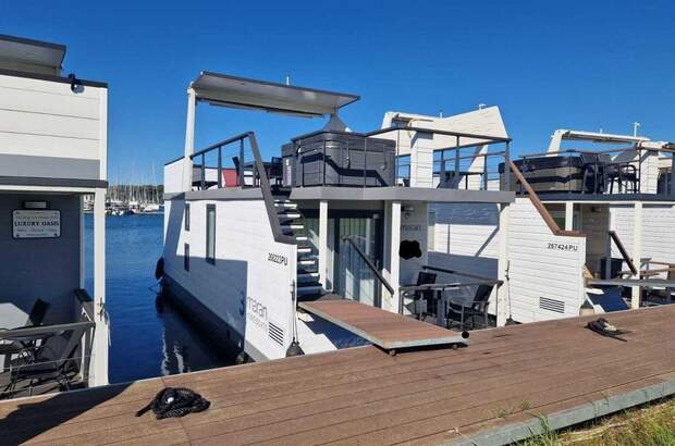 Gewerbeobjekt kaufen in 52100 Pula (Bild 1)