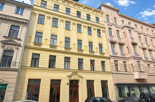 Altbauwohnung mit Balkon kaufen in 1070 Wien (Bild 3)
