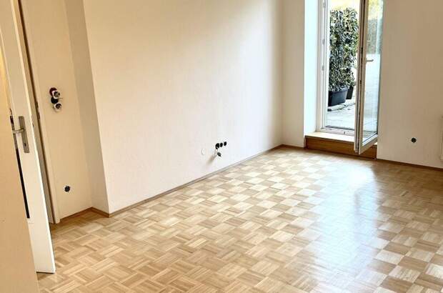 Altbauwohnung mit Balkon mieten in 8052 Thal (Bild 1)