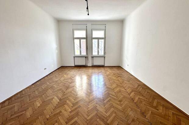 Altbauwohnung mit Balkon mieten in 8020 Graz (Bild 3)