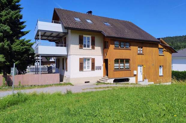 Altbauwohnung mit Balkon mieten in 6811 Göfis (Bild 1)