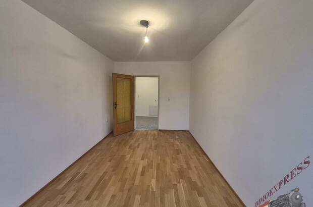 Mehrfamilienhaus kaufen in 2253 Weikendorf (Bild 2)